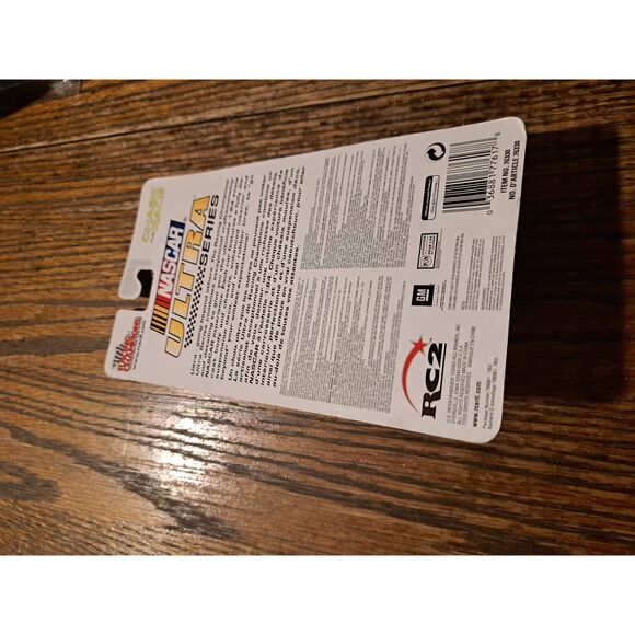 Vintage 2003 NASCAR Kyle Busch #87 Ditech Racing Champions 1:64 Card & Base NOS - Picture 2 of 2